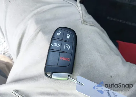 2015 Dodge Charger R/T z USA, uszkodzony, nr VIN 2C3CDXCT1FH730024